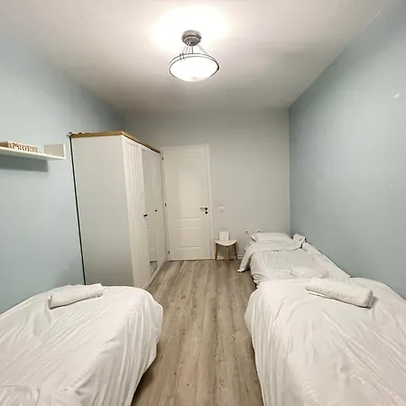 Via Albania - Zogu I Boulevard Apartment Tirana